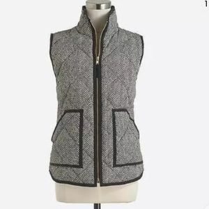 J Crew Herringbone Down Fill Puffer Vest, sz large Gray/White, 2-Way Zip, EUC